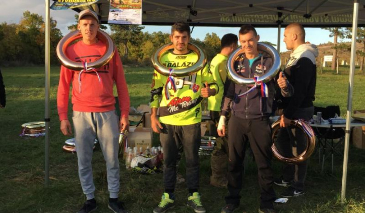 3. fotografia fotogalérie Šport / Motokrosový klub - foto