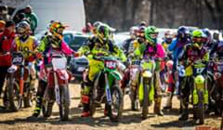 18. fotografia fotogalérie Šport / Motokrosový klub - foto